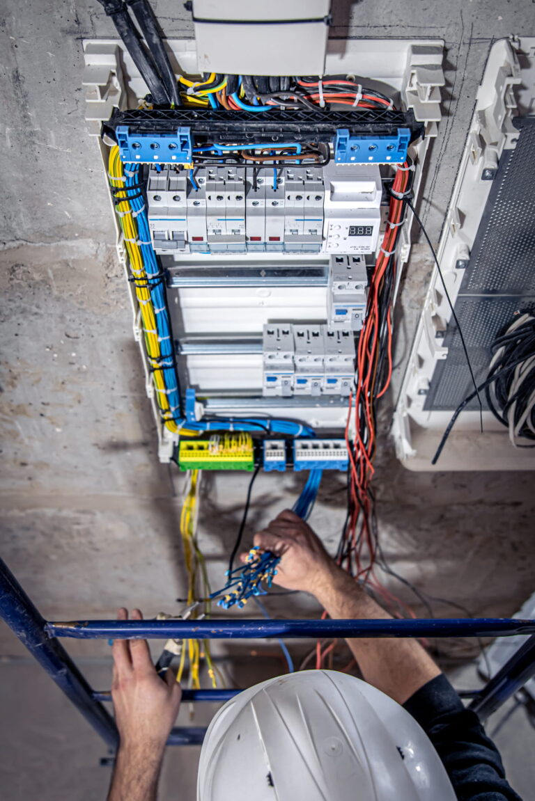 empresa de electrididad y electricistas (12)